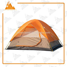 215 * 215 * 130 cm Double personne étanche Double couche extérieur Camping Gear Durable pique-nique tente